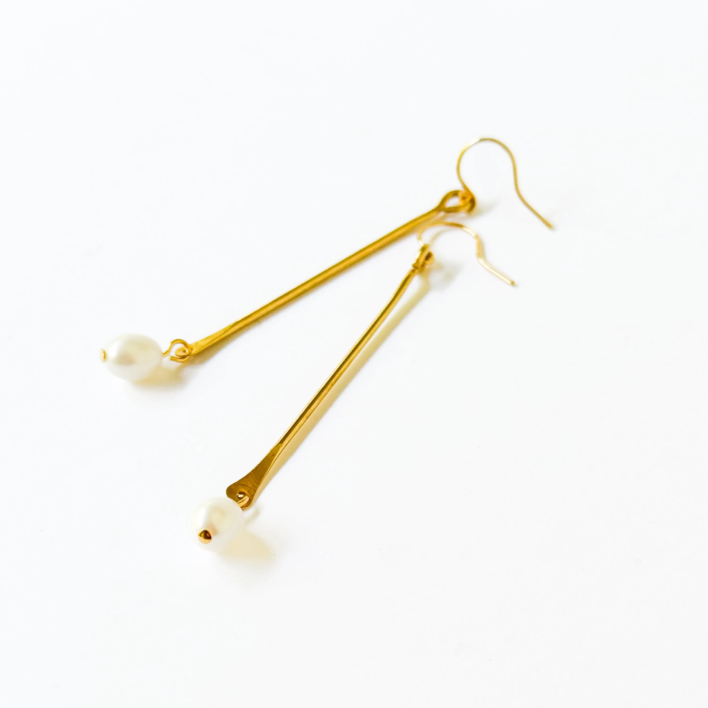 Freshwater Pearl Stick Earrings, Minimalist Pearl Earrings - WS