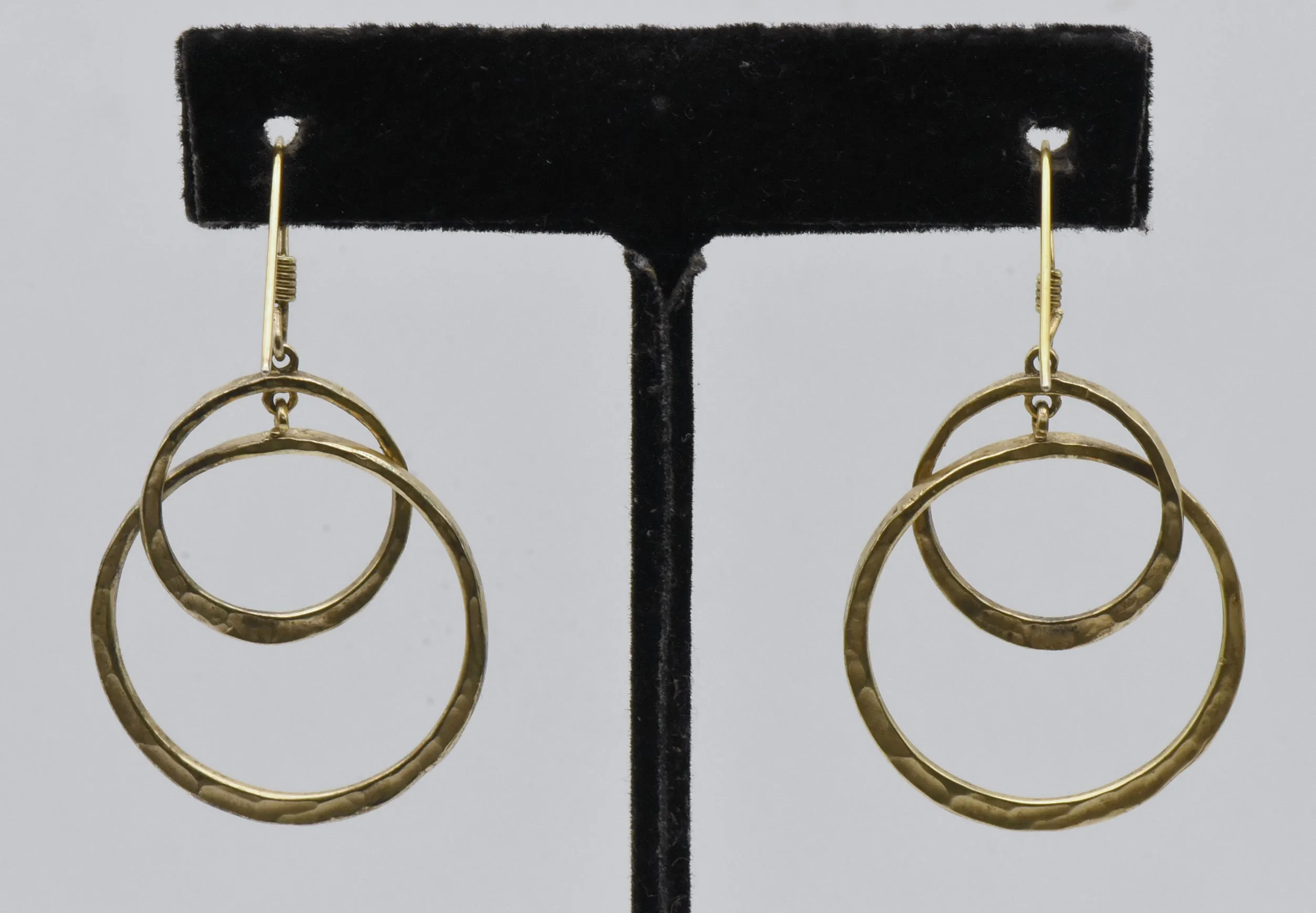 Vintage Gold Tone Sterling Silver Hammered Interlocking Hoop Earrings